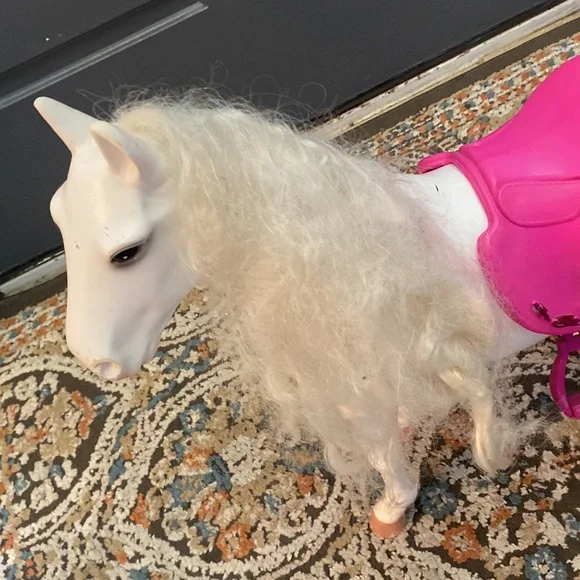 💕🤍Our generation white horse🤍💕 - Picture 5 of 8